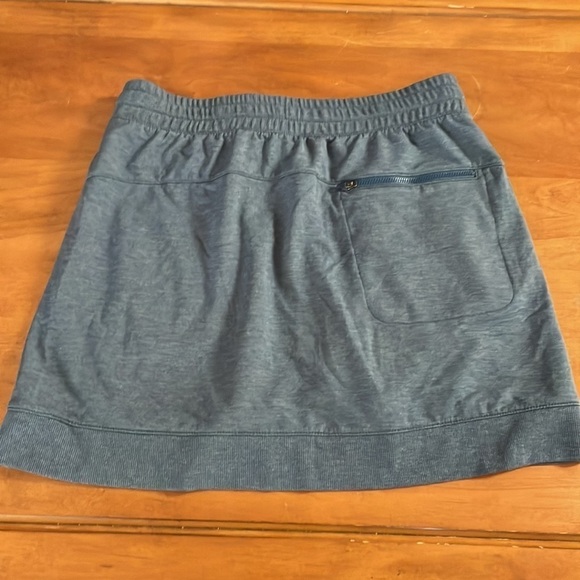 Title Nine Skirt Size Medium - Picture 6 of 8